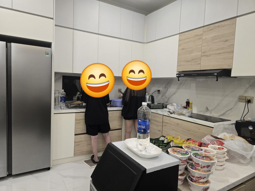 db7910d491e2dce4328847193c373999_1764667058_7116.jpg
